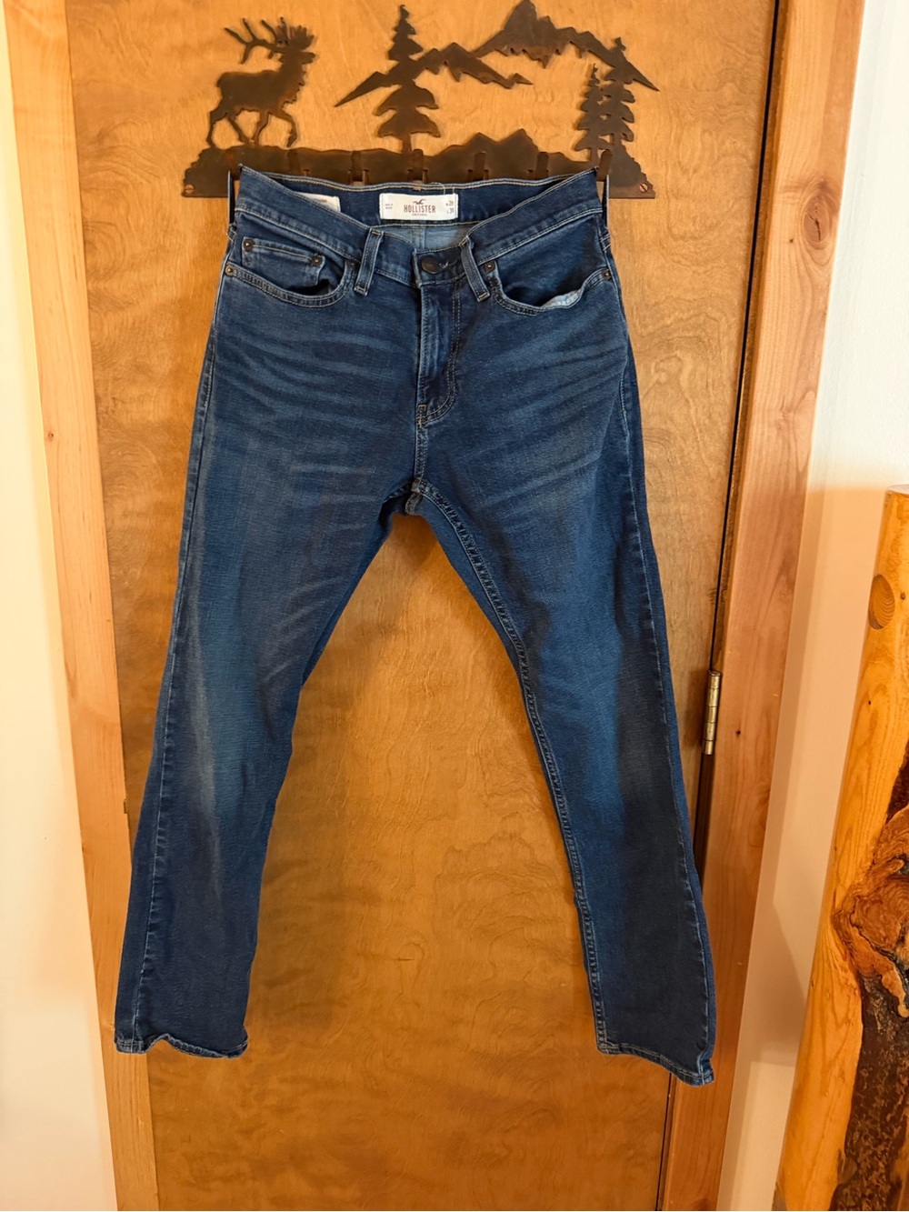 Hollister Women’s Dark Indigo Slim Straight Jeans